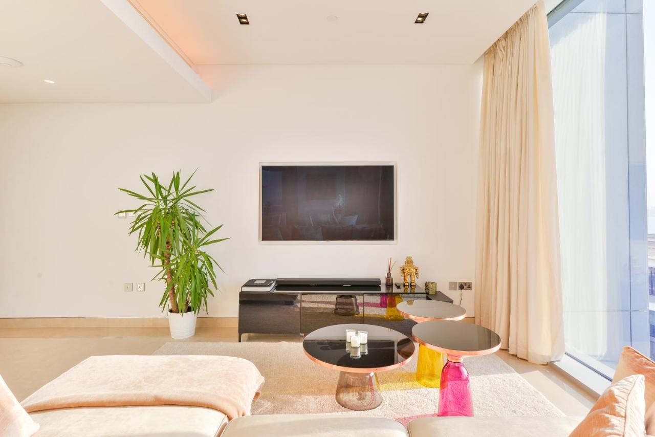 Posh 2 Bedroom Oceanfront Apt In The Heart Of Bluewaters Island Dubai Dış mekan fotoğraf